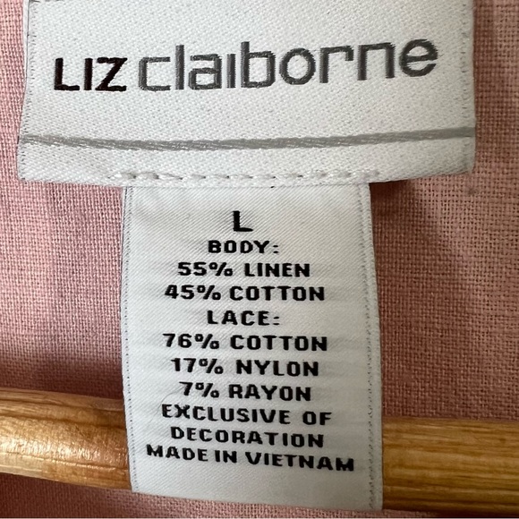 Bundle of 2 Liz Claiborne Women's Large Linen Blend Sleeveless Button Up Blouses - Picture 7 of 13